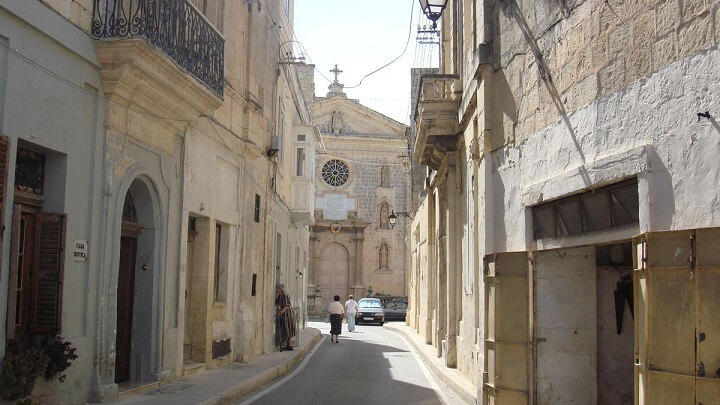 Attard-Malta