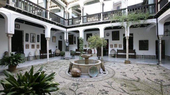 House-of-the-Pisa-Museum-of-San-Juan-de-Dios