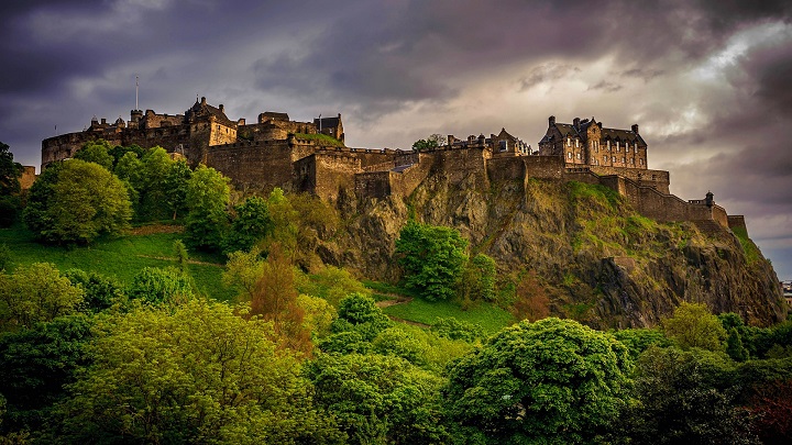 Edinburgh-castle1