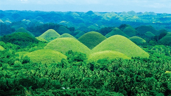 Chocolate Hills Philippines1
