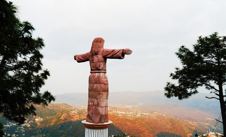 Christ-Monumental-of-Taxco