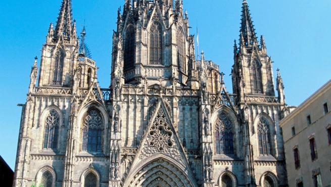 The-Gothic-neighborhood-of-Barcelona-3