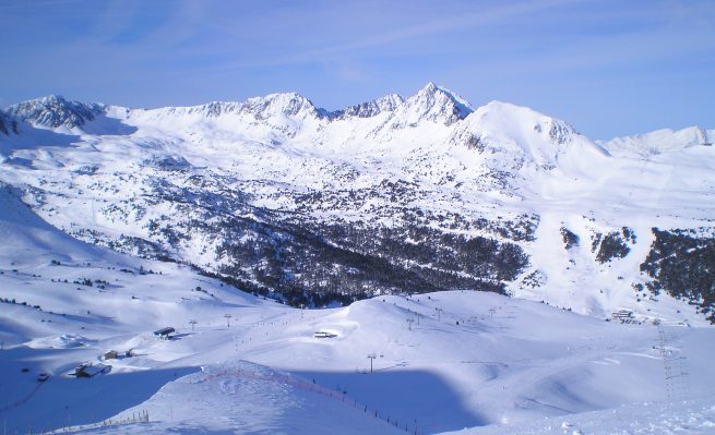 Ski-resorts-in-Andorra-1