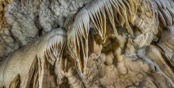 Cave of Wonders Huelva2