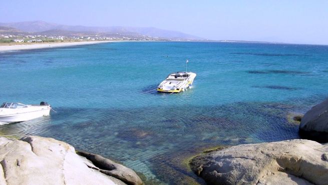 The-beautiful-island-of-Naxos-in-Greece-3