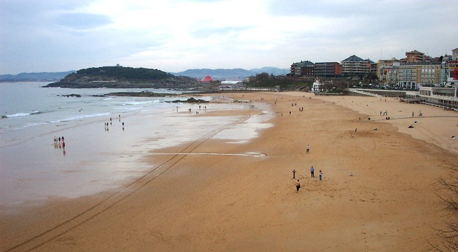 The-best-beaches-of-Santander-1