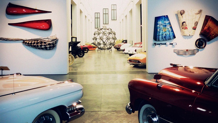 automobile-and-fashion-museum