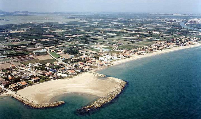 Beaches-of-Cullera-in-Valencia