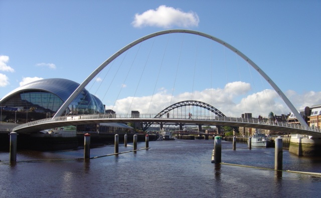 Travel-to-Newcastle-1