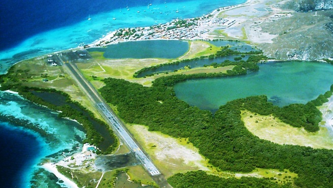 los-roques-airport