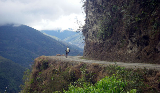 road-bolivia