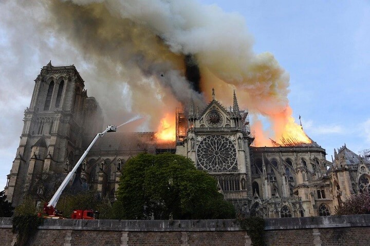cathedral-of-notre-dame-fire
