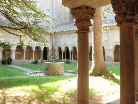 cloister cathedral