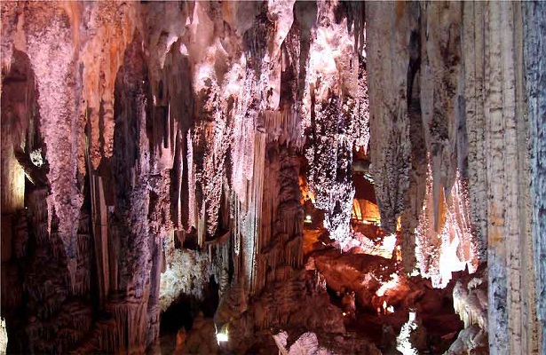 caves-of-nerja1