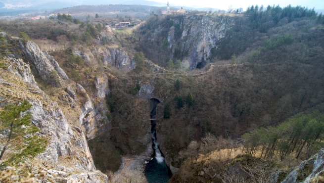 caves-skocjan-slovenia-1