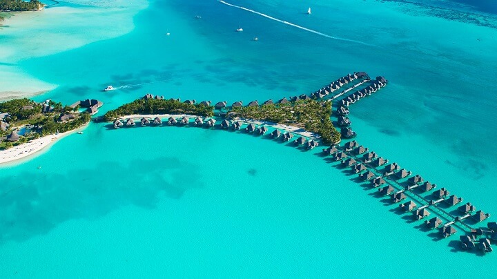 island-Bora-Bora-resort