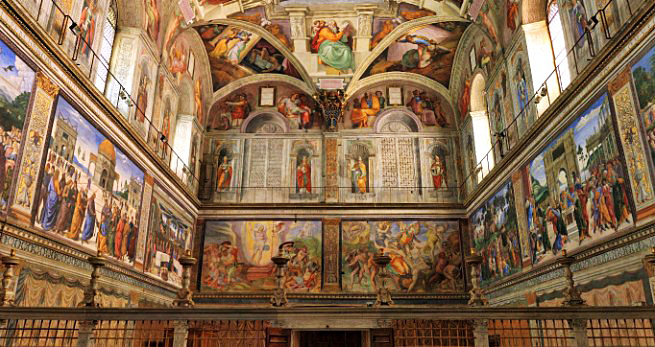 visit-the-famous-Sistine-Chapel